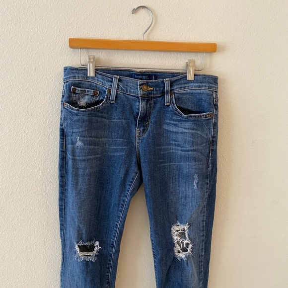 levi's 513 boyfriend jeans